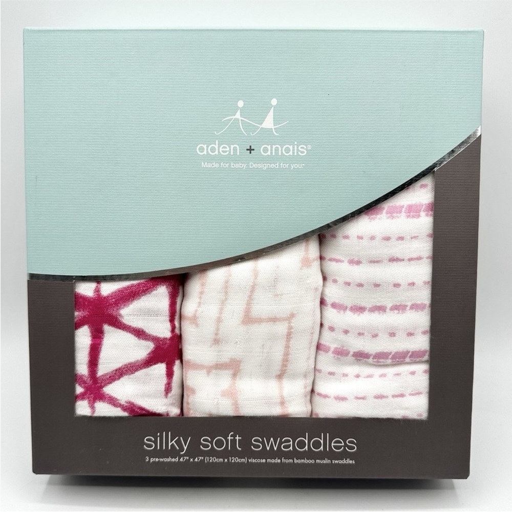 Aden + Anais Bamboo Swaddle in Pink and White
